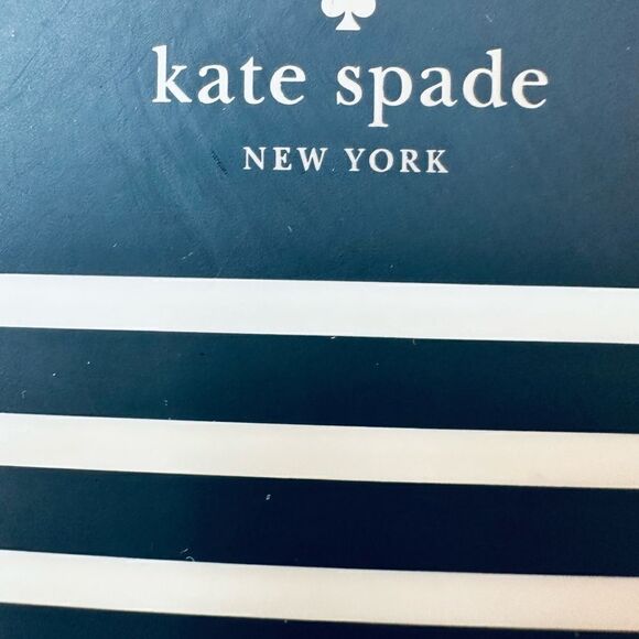 Kate Spade striped, protective case for I phone X/XS. - Picture 2 of 5
